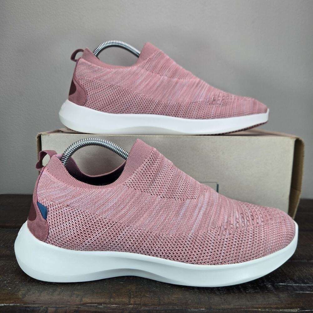 NEW Vessi Everyday 2.0 Slip On Mens Size 9 Waterproof Shoes Tumbleweed Pink